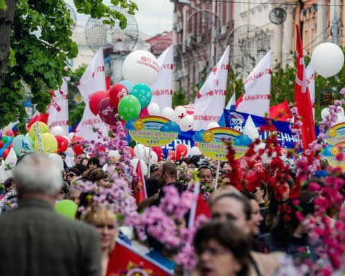 MAY HOLIDAYS CELEBRATION IN RUSSIA