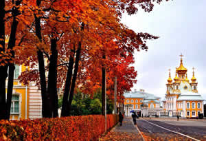 st-petersburg parks in fall