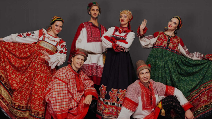 Russian national clothings