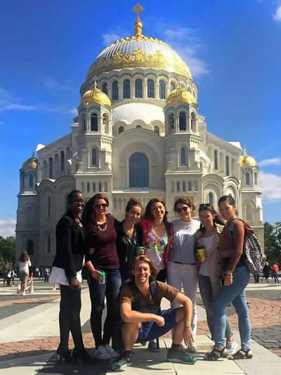 Students near the Naval Cathedral of St. Nicholas in Saint Petersburg, Russia